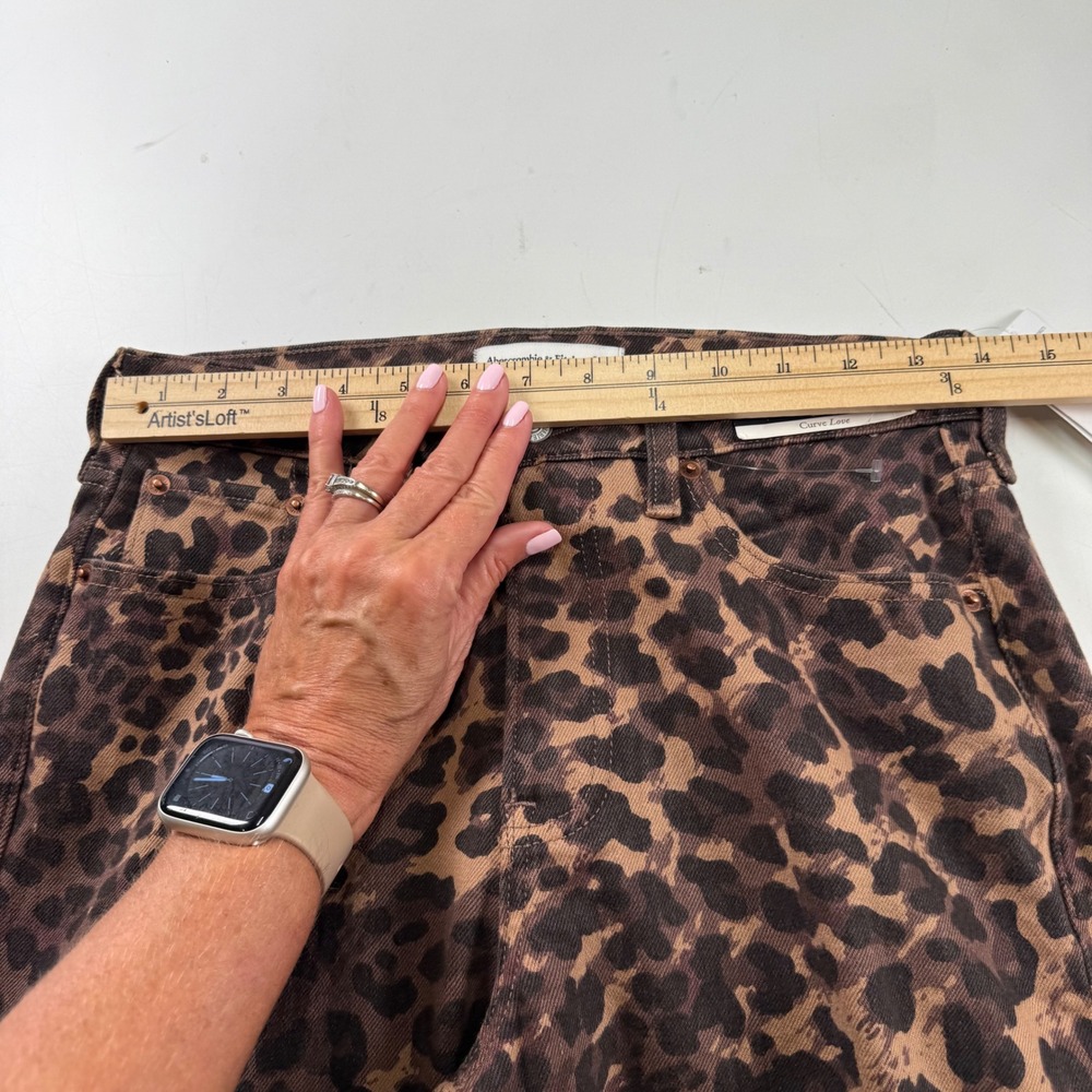 Abercrombie & Fitch Baggy Leopard Print Jeans Curve Love Womens 24 Short  NEW - Picture 7 of 10